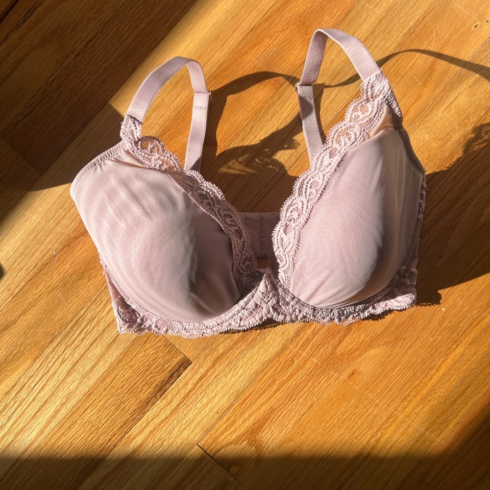 Natori Feathers Plunge T Shirt Bra 32G (4D